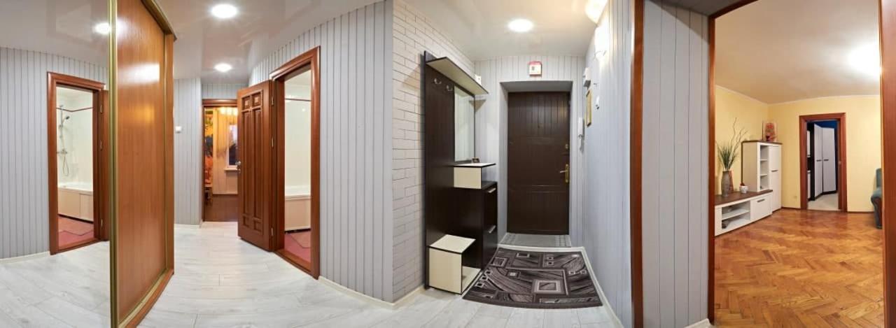 Babylon Apartments On Maidan Rivne Dış mekan fotoğraf